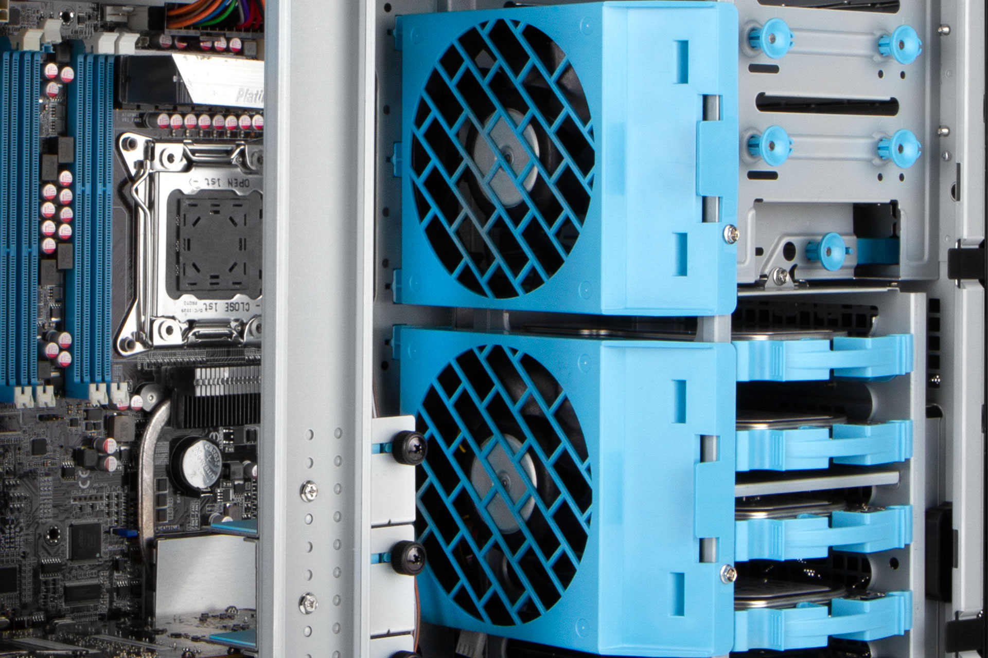 Fan - server system assembly